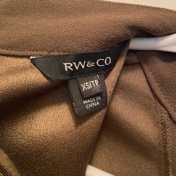 RW&CO Belted Sleeveless Mock-Neck Dress - Picture 4 of 8